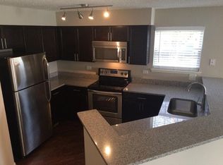 1804 Gowdey Rd APT 104, Naperville, IL 60563