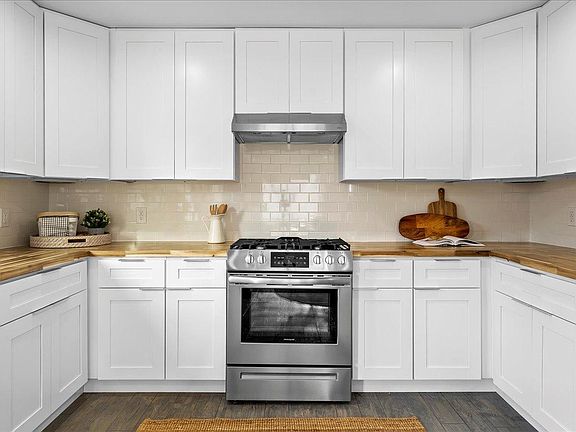 3rd image of 3617 W 111th St #2