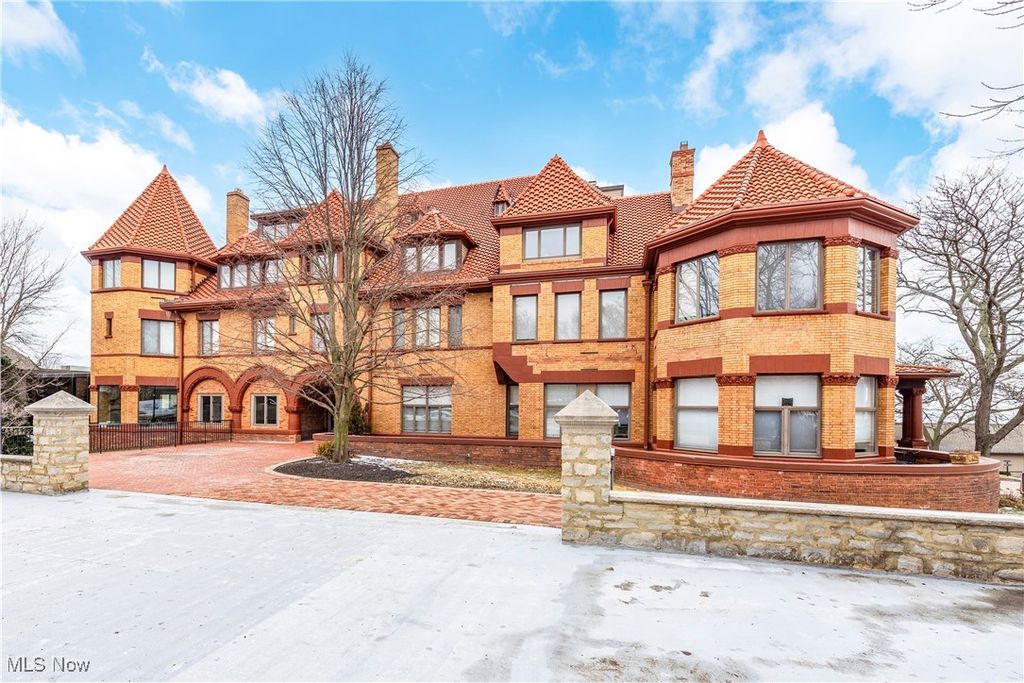 Real estate listing image