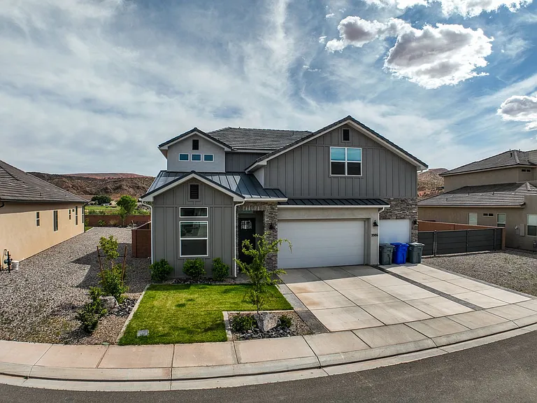 2986 E Smith Creek Dr — Photo 3