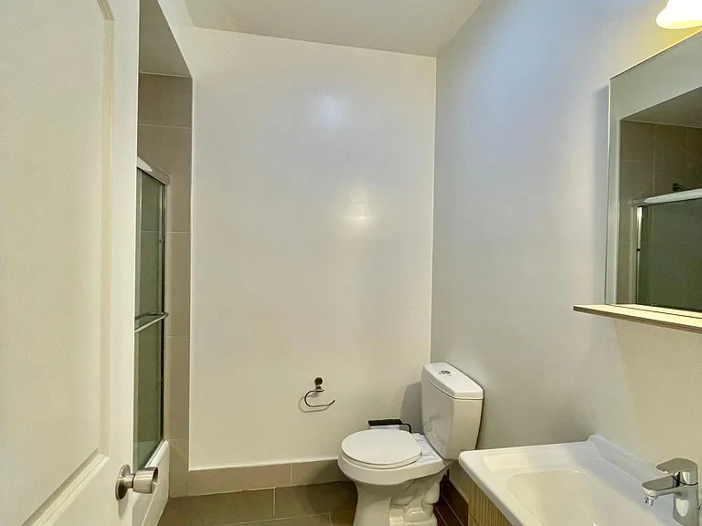 405 Lisbon St — Photo 21