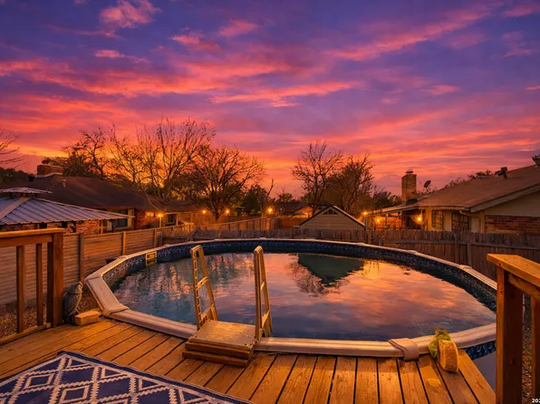 6422 Ridge Circle Dr, San Antonio, TX 78233