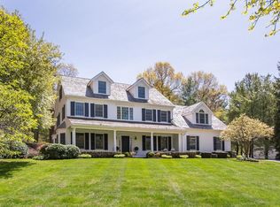 2 Brewer Way, Hingham, MA 02043