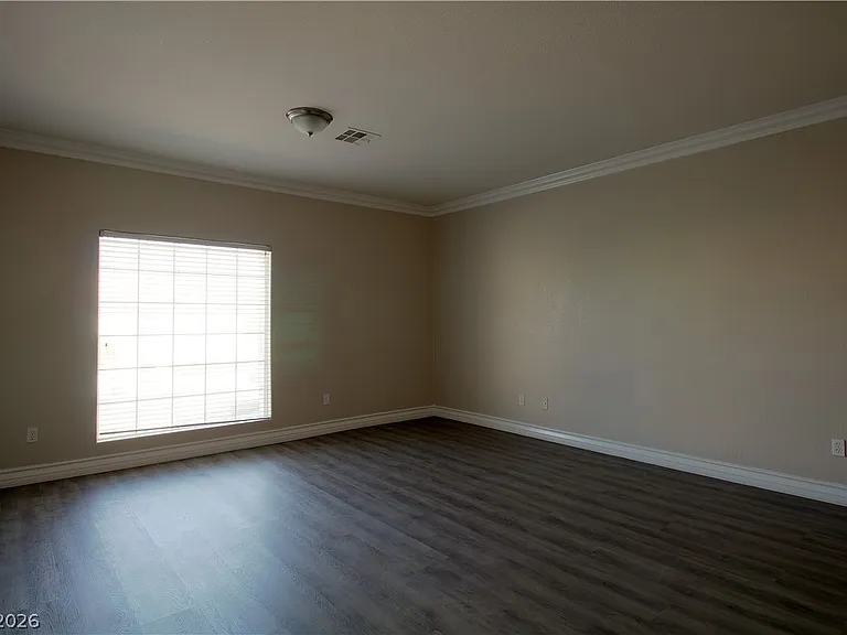 7613 Mooring Ave — Photo 12