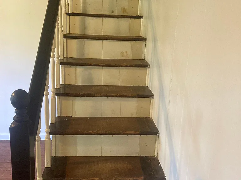 10240 Spotswood Trl — Photo 6