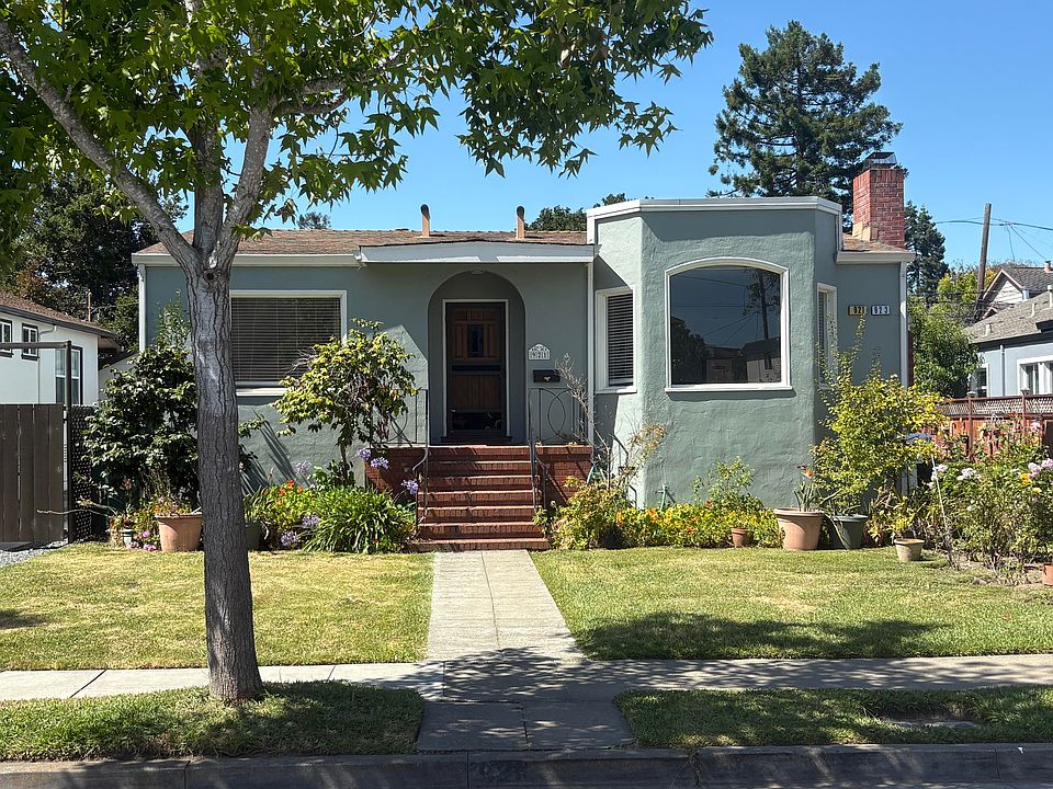 1st image of 921 Laguna Ave