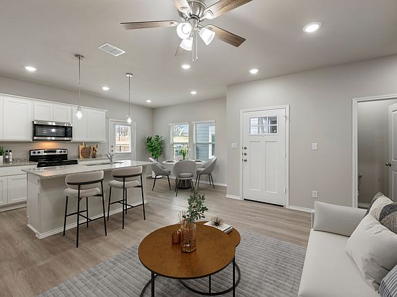 2nd image of 3501 E Renfro St #606