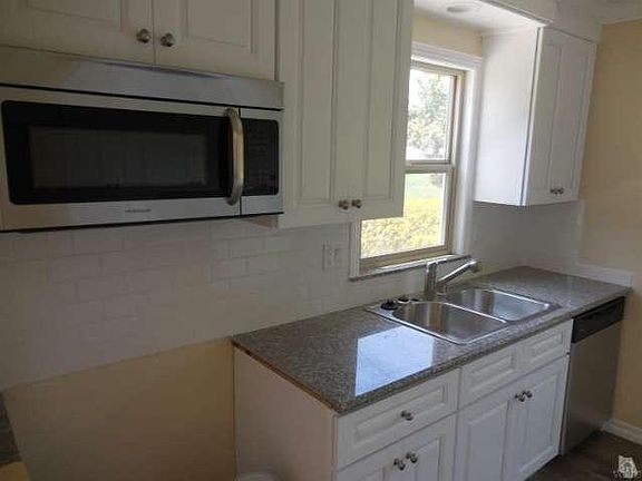 2nd image of 11257 Village 11