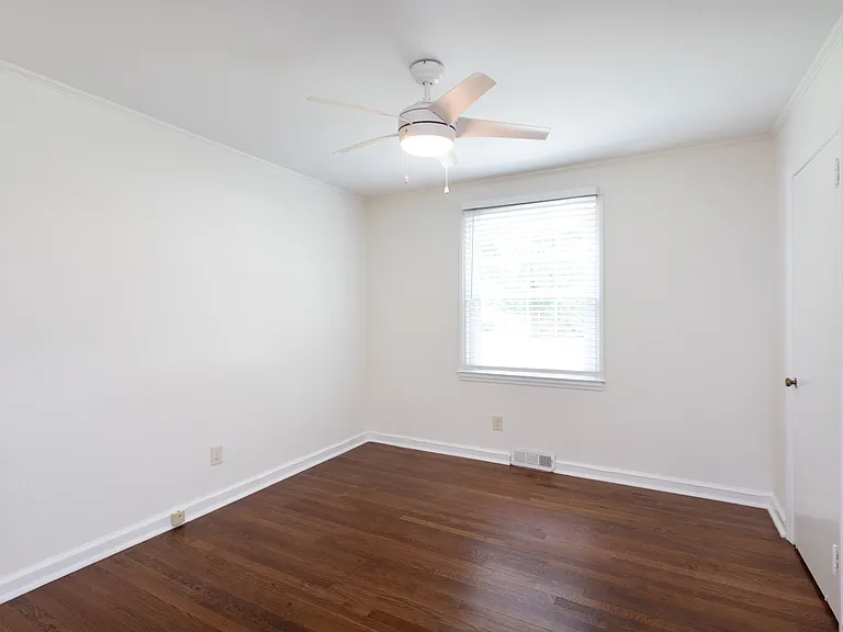 5839 Wedgewood Dr — Photo 14