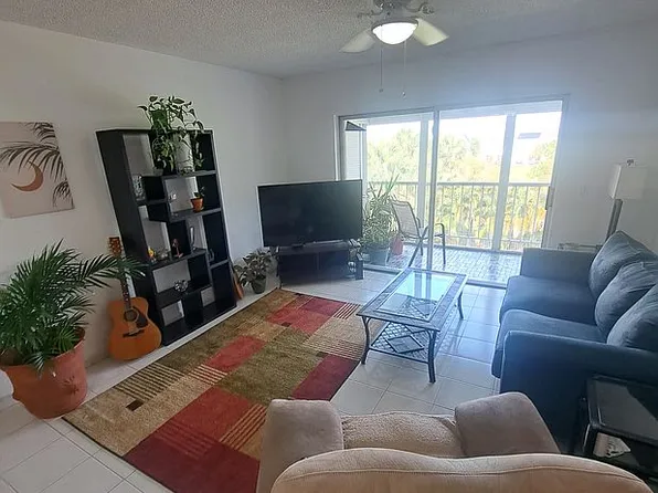 1200 Hillcrest Ct APT 309, Hollywood, FL 33021