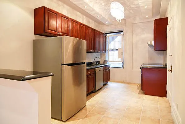 Rented by WAM Partners - William Moses Co. | media 49