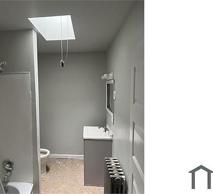 4th image of 3466 Palmetto St