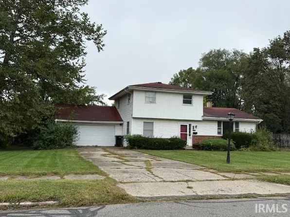 1741 N Olive St, South Bend, IN 46628