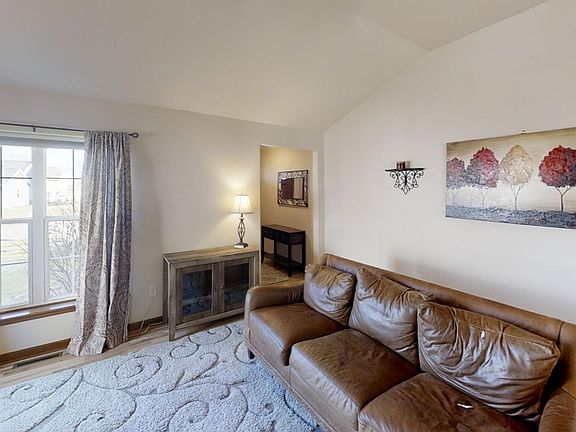 4th image of 1929 Tumbleweed Cir
