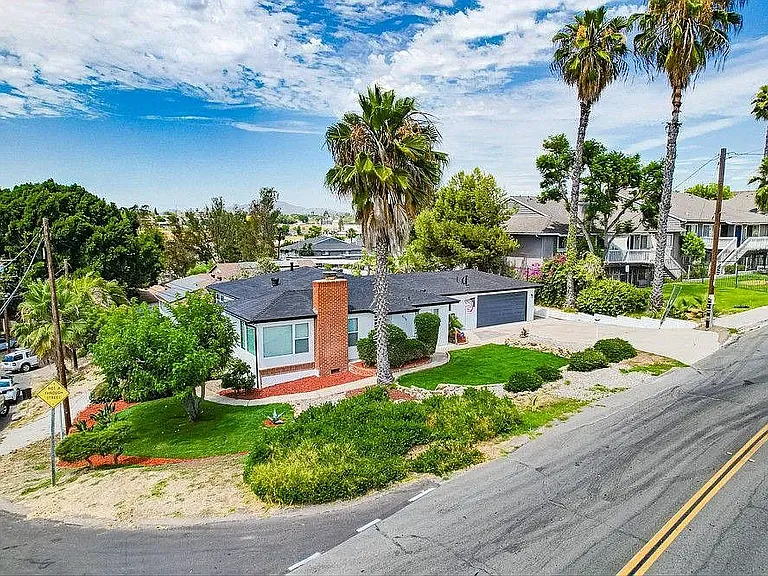 Corner Aerial