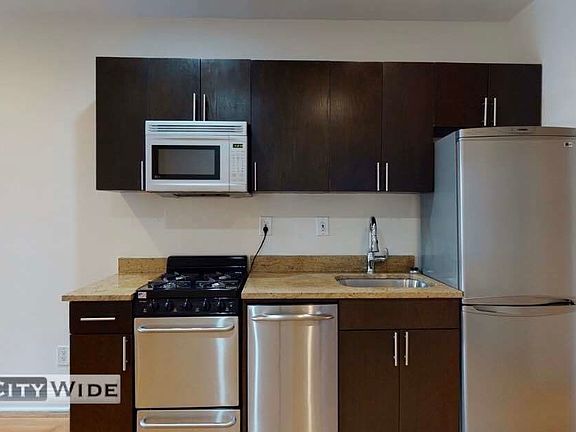 3rd image of 42 Clinton St #7A