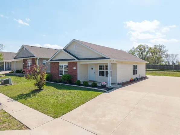 4552 E Brynleigh Ct, Columbia, MO 65202