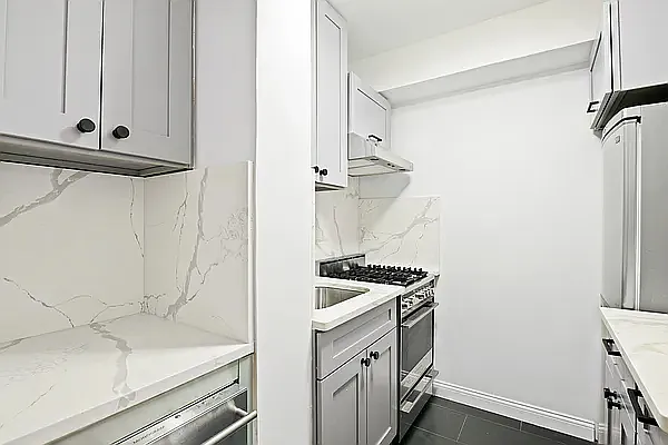 Rented by Corcoran | media 1