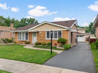 9209 Parkside Ave, Oak Lawn, IL 60453
