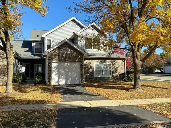 1350 Essex St #1350, Algonquin, IL 60102