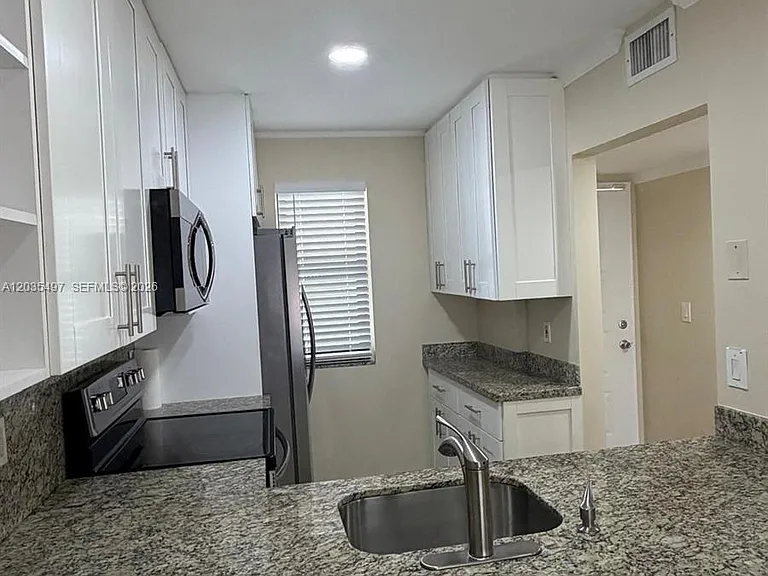 8443 Royal Palm Blvd #8443 — Photo 6
