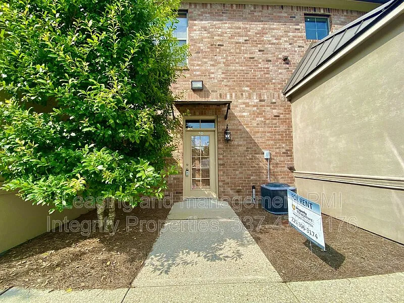 888 S Kenilworth Pkwy #3D