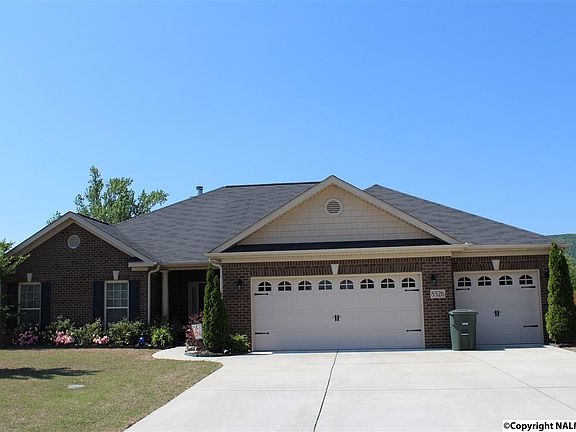 4th image of 8526 Rolling Oaks Dr SE