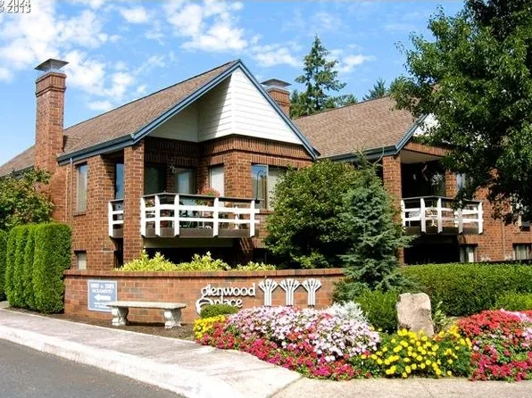 14867 NE Sacramento St Unit 139, Portland, OR 97230