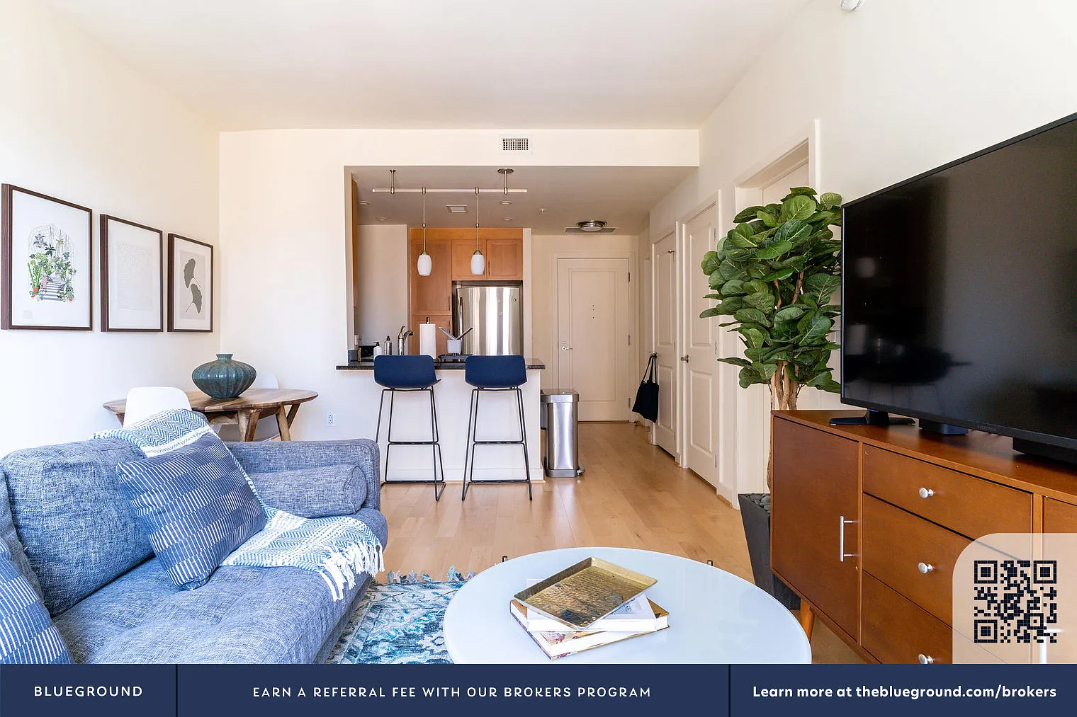 1 bed, 1.0 bath, 612 sqft, $3,320 — Photo 3