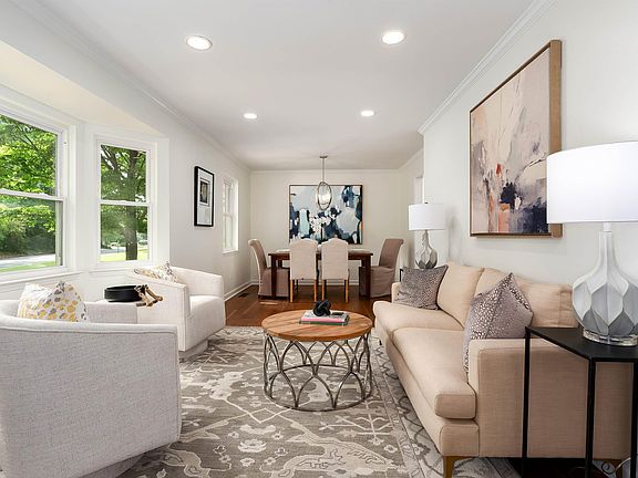 4th image of 4038 Ida Ln