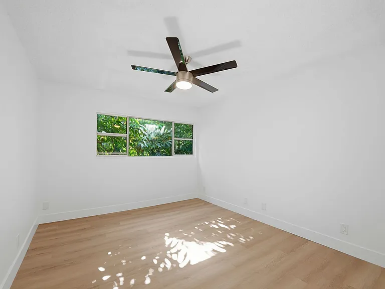 TALA Local at 1301 Havenhurst — Photo 74