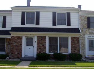 1700 Piper Pl APT D, Alma, MI 48801