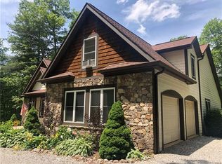 546 Ledger Blvd, Bakersville, NC 28705