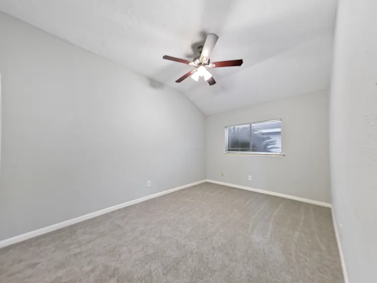 10530 Rippling Fields Dr — Photo 25