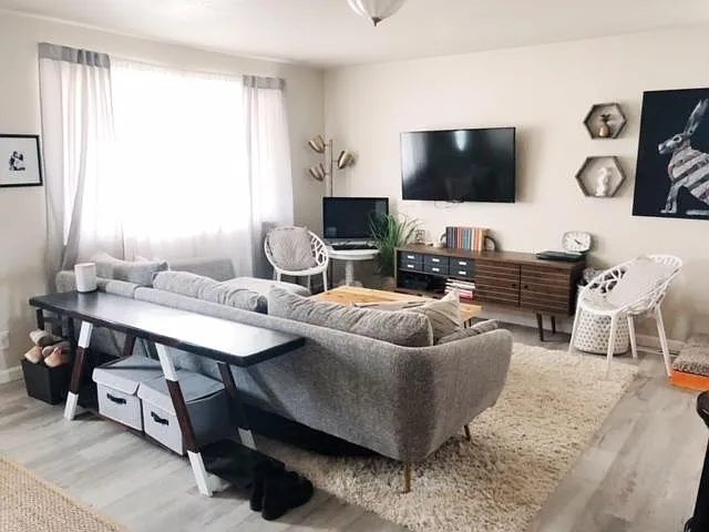 3190 Euclid Ave — Photo 6