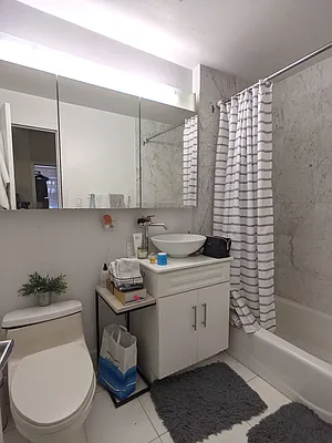 Rented by Mirador Real Estate | media 24