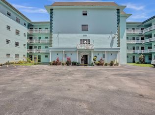 4401 NW 41st St APT 101, Lauderdale Lakes, FL 33319