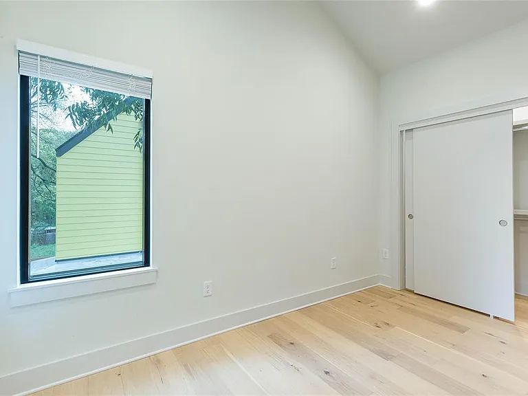 1116 Walton Ln #2 — Photo 9