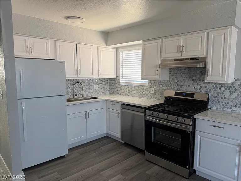 4396 Vegas Valley Dr #2 — Photo 9