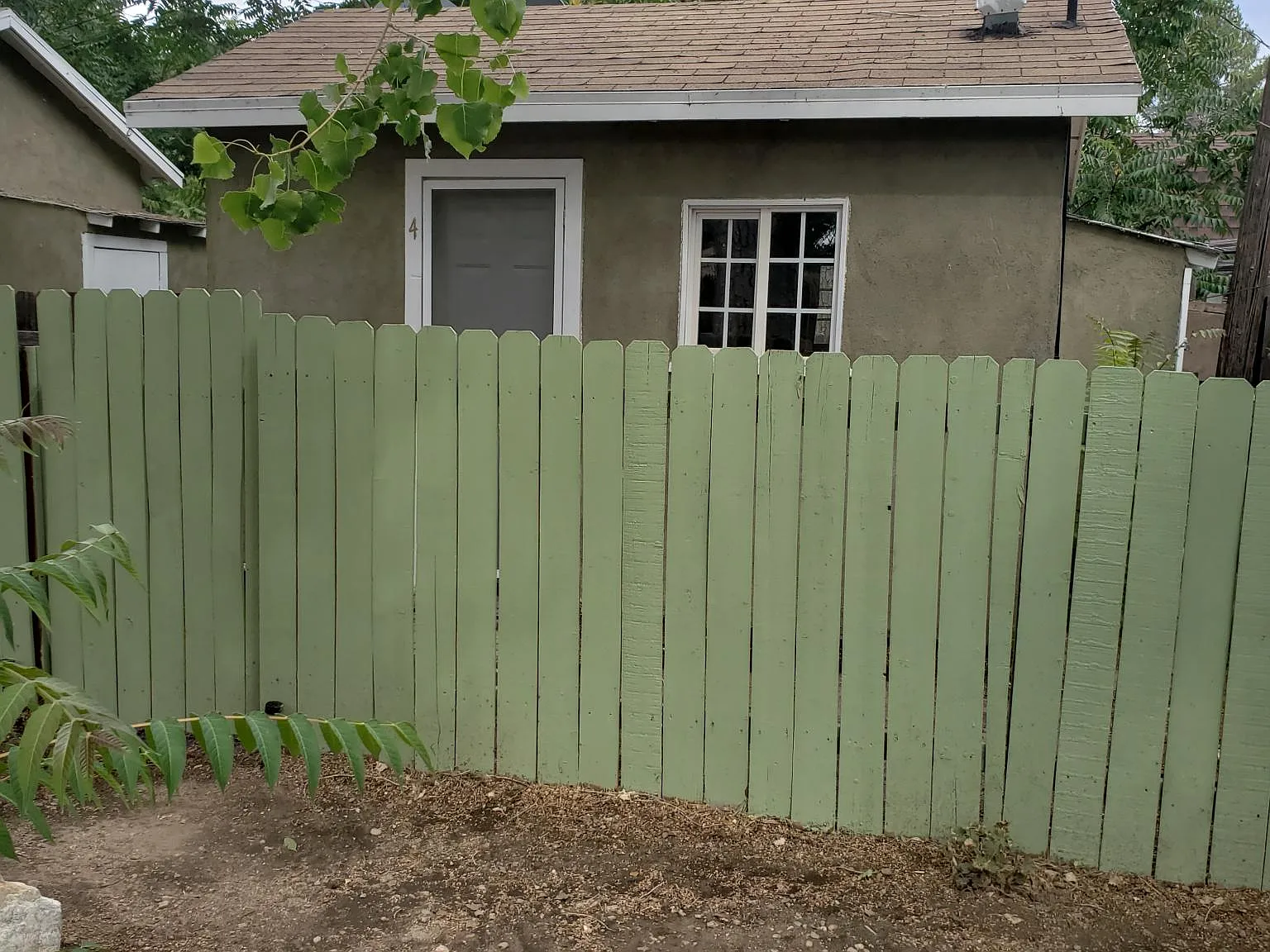 Studio, 200 sqft, $1,200 — Photo 4
