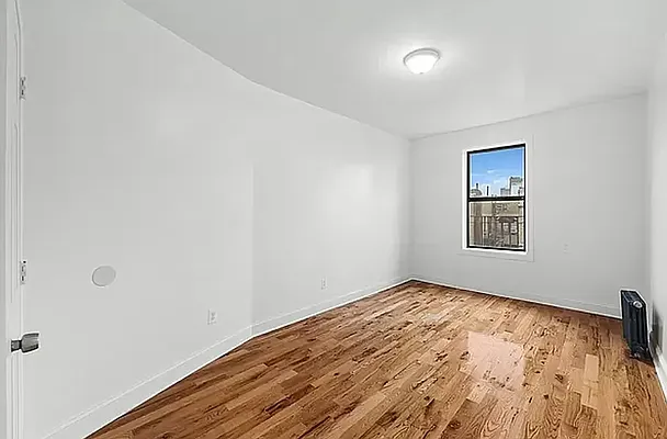 Rented by REAL New York | media 4