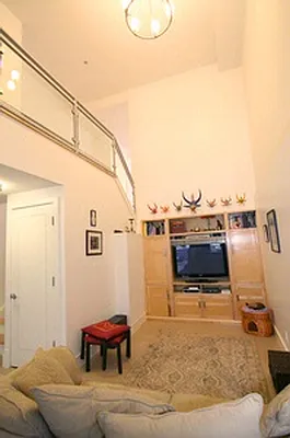 Sold by Betancourt & Associates Realty LLC | media 19