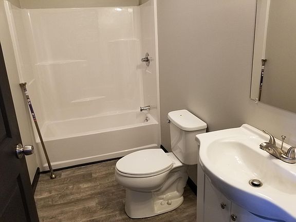 3rd image of 308 Green St APT E