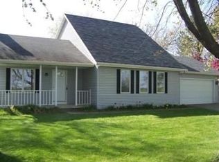 3749 Old Stone Rd, Oregon, WI 53575