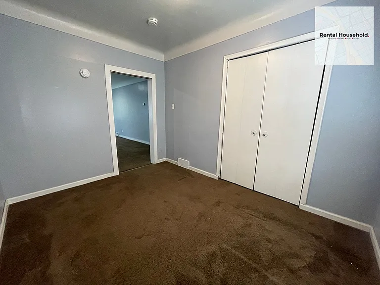 20806 Panama St — Photo 9