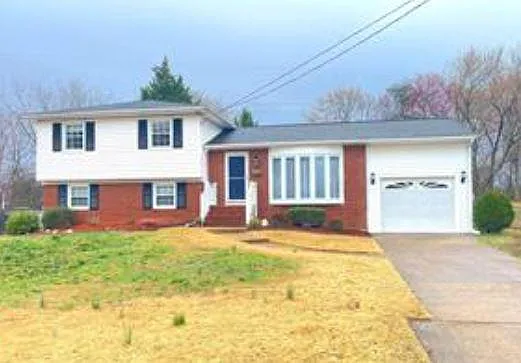4807 Eaton Pl — Photo 1