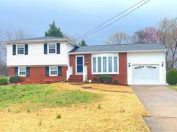 4807 Eaton Pl, Alexandria, VA 22310