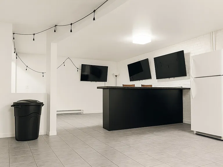101 Court St #1 — Photo 9