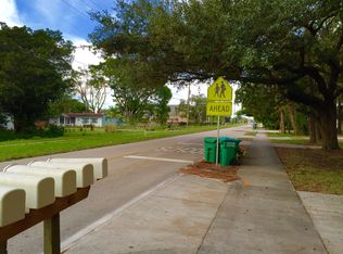 3225 Broadway, Fort Myers, FL 33901