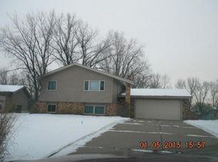 2418 78th Ct N, Brooklyn Park, MN 55444